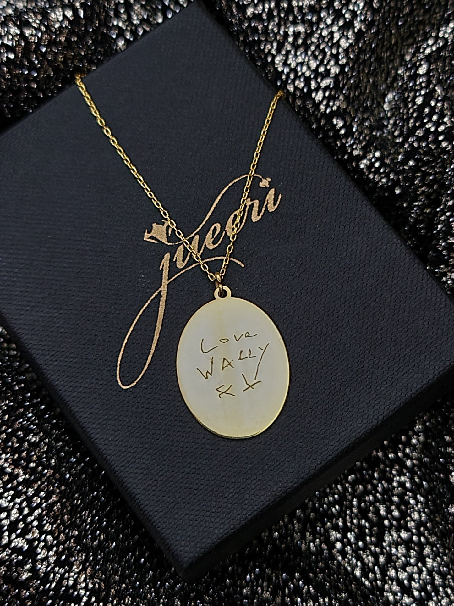 Custom Oval Fingerprint Name Necklace