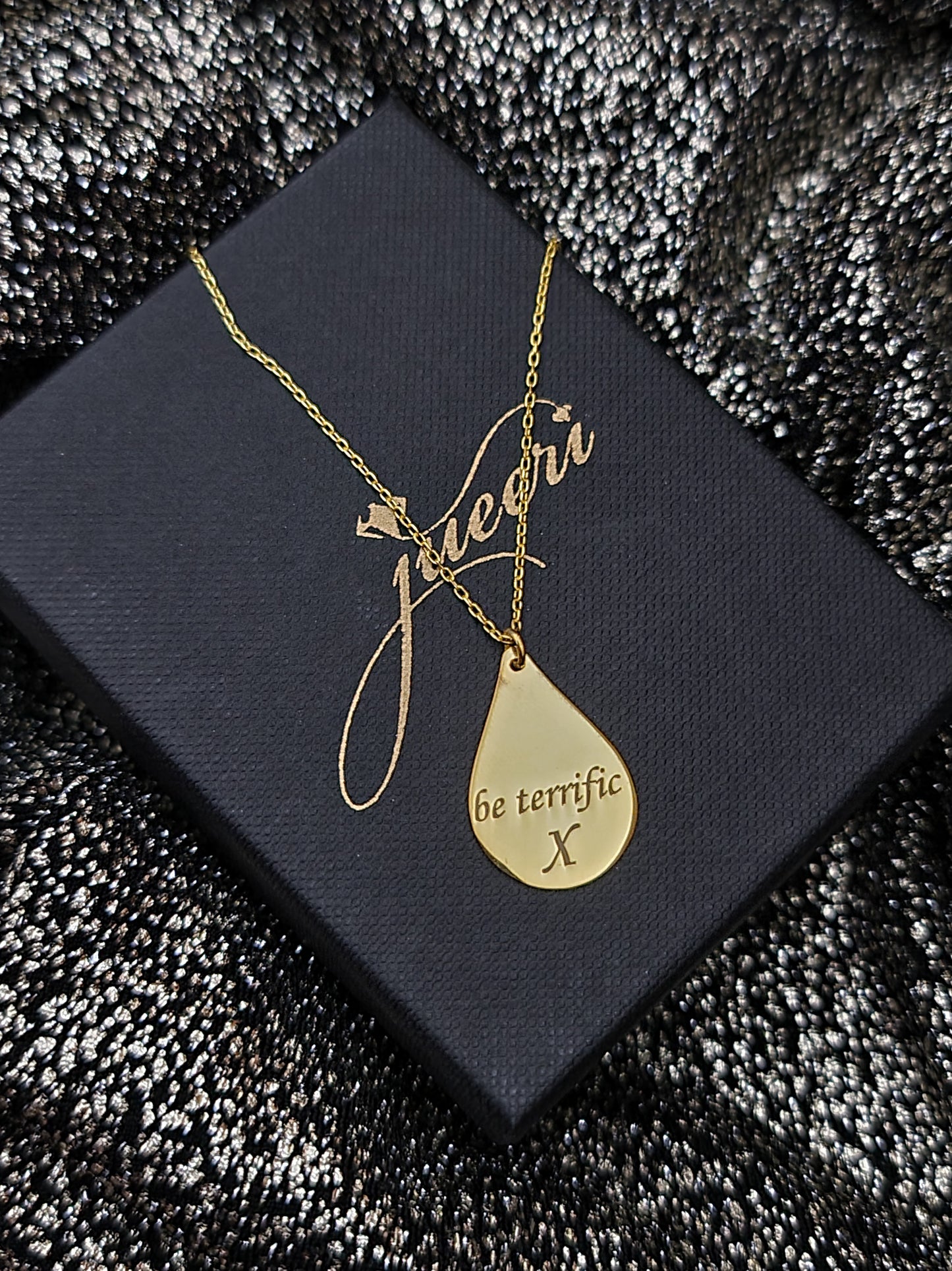 Custom Teardrop Fingerprint Name Necklace