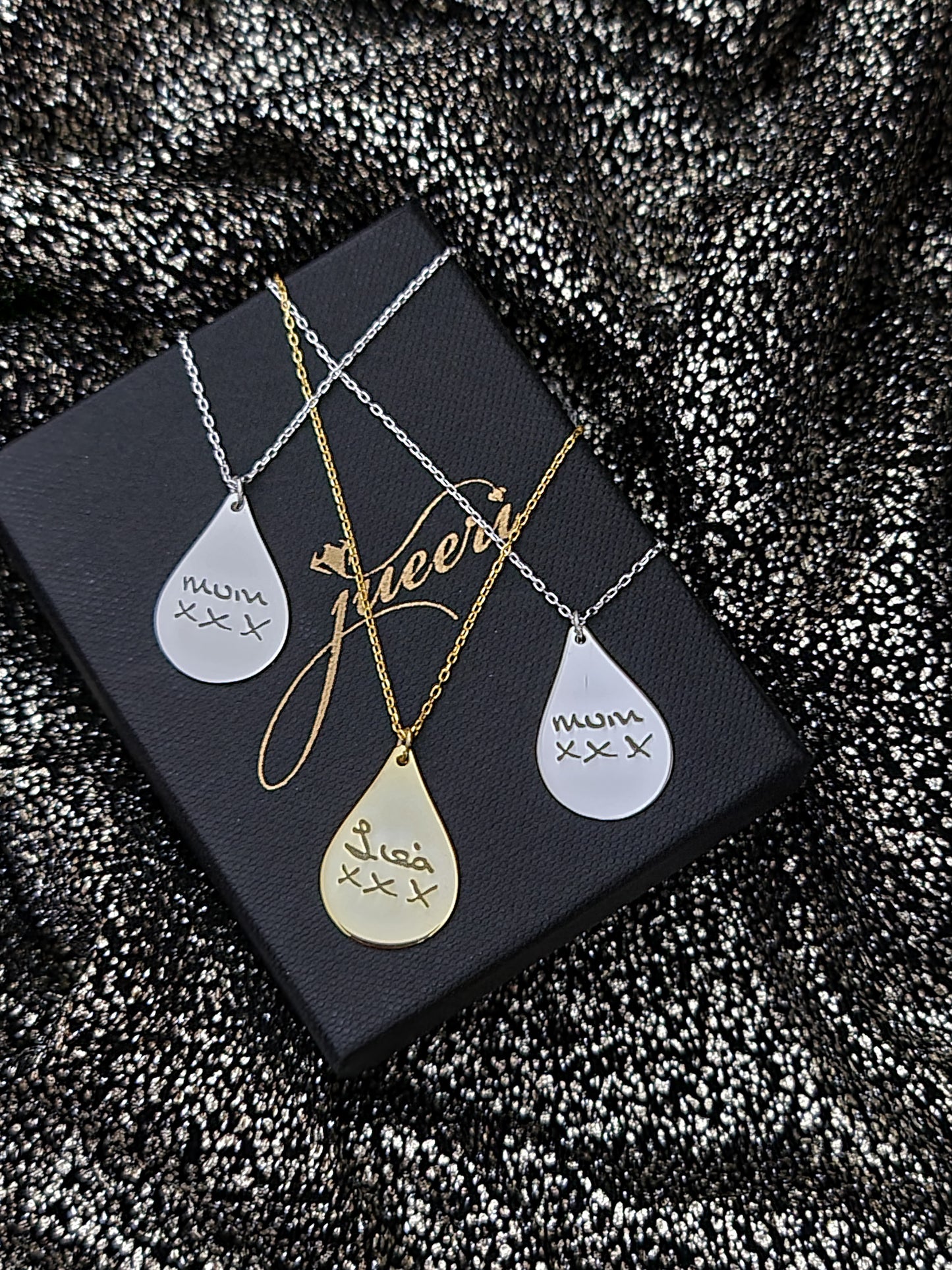 Custom Teardrop Fingerprint Name Necklace