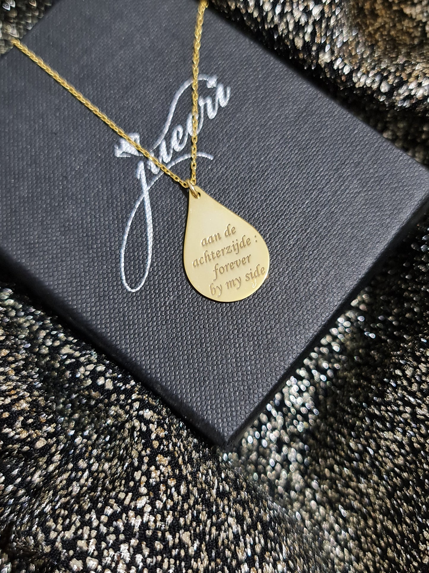 Custom Teardrop Fingerprint Name Necklace